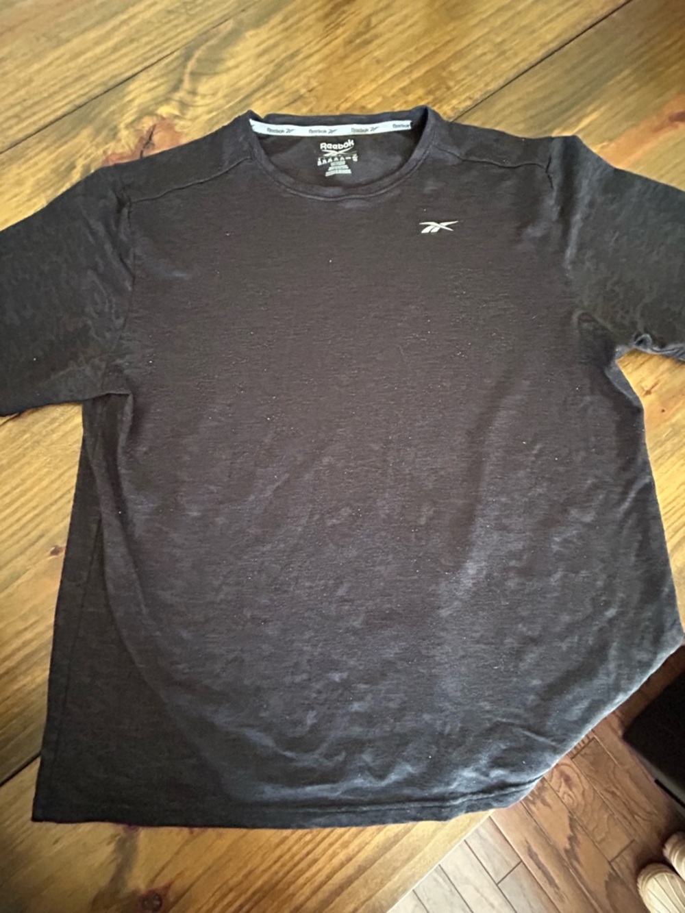 ✨Reebok Black Long Sleeve Performance Tee